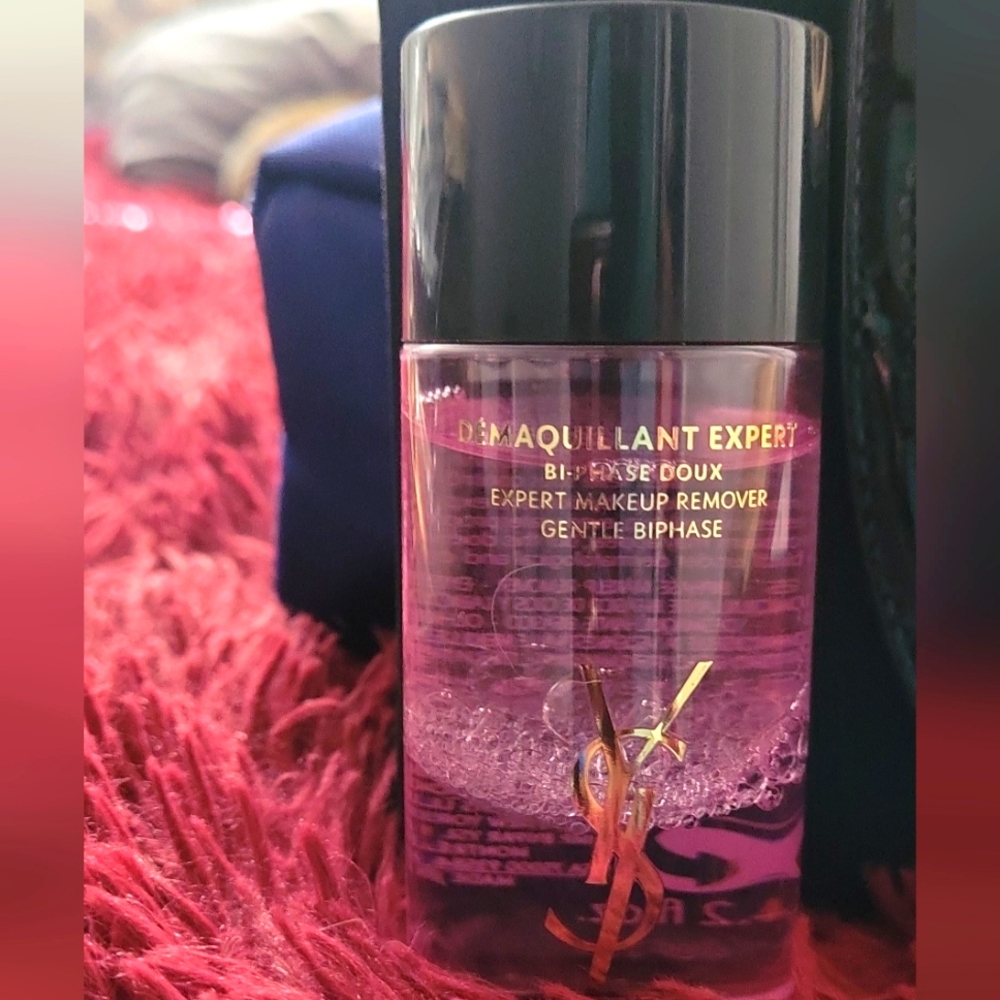 Makeup remover
